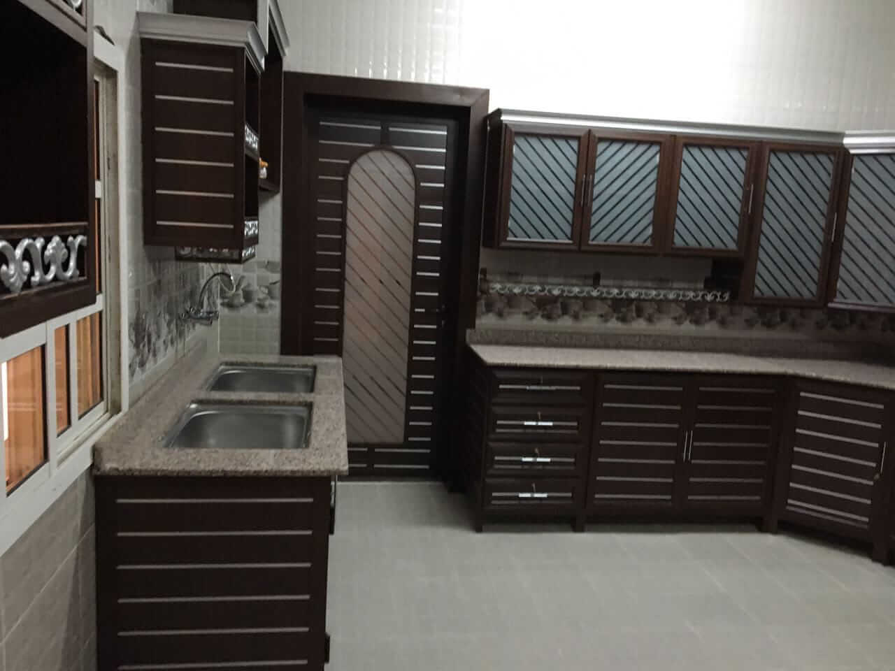 مطابخ الالمنيوم تصاميم عصرية من مطابخ الالمنيوم مع اكسسوارت مقاومة
